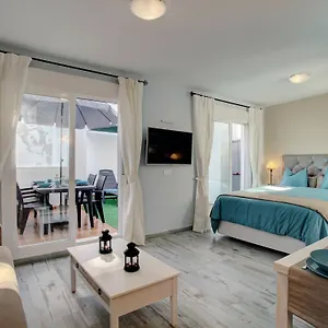 malaga-lodge-studio.hotelsinnerja.org/